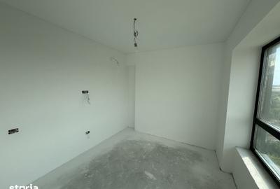Apartament cu 3 camere decomandat în Tomis Nord