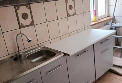 Apartament cu 3 camere decomandat în Central - 2