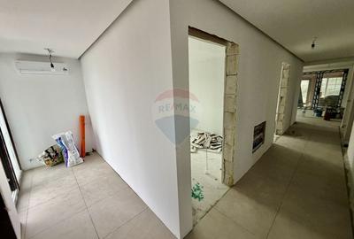 Casă cu 4 camere cu Teren 418 Mp în Golești - 4