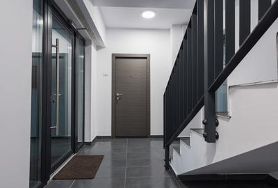 Apartament cu 3 camere decomandat în Exterior Vest - 8