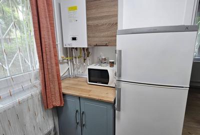 Apartament cu 2 camere semidecomandat în Podul de Piatră - 2