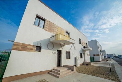 Duplex cu 4 camere cu Canalizare în Balotești - 1