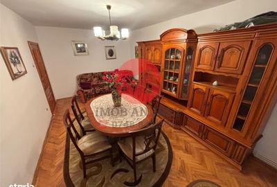 Apartament cu 3 camere în Ultracentral