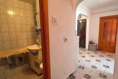 Apartament cu 3 camere decomandat în Central - 6