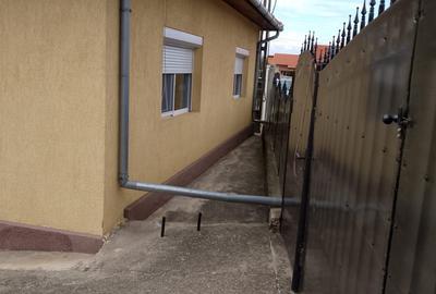 Casă cu 4 camere în Ciopeia - 8