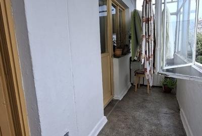Apartament cu 3 camere decomandat în Central - 9