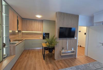 Apartament cu 2 camere decomandat în Avantgarden