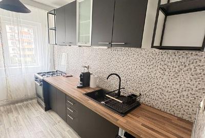 Apartament cu 3 camere semidecomandat în Moșilor - 2