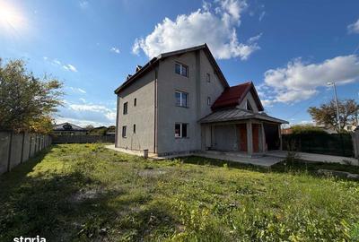 Casă cu 4 camere cu Teren 430 Mp în Brănești - 8