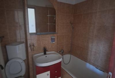 Apartament cu 2 camere decomandat în Colentina - 8