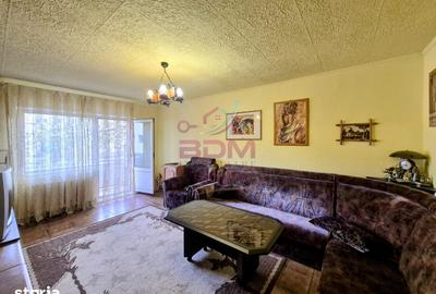 Apartament cu 4 camere decomandat în Central