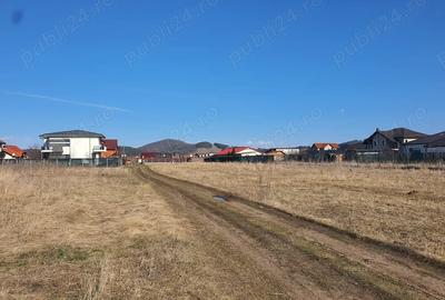 Teren de 435 mp, în Central