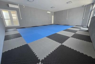 Spațiu comercial, de 65 mp, în Central - 6