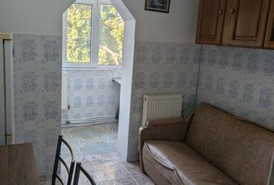 Apartament cu 2 camere decomandat în Traian