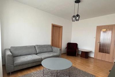 Apartament cu 2 camere decomandat în Complex Studențesc - 2