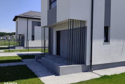 Casă cu 4 camere cu Teren 503 Mp în Tărtășești