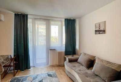 Apartament cu 2 camere semidecomandat în Gara de Nord