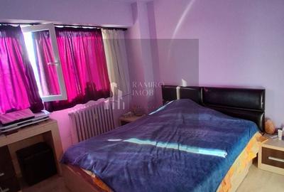 Apartament cu 3 camere semidecomandat în Gorjului - 9