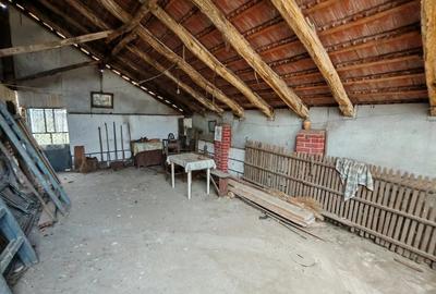 Casă cu 3 camere cu Teren 400 Mp în Central
