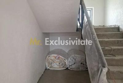 Apartament cu 3 camere decomandat în Smeura
