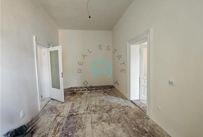 Apartament cu 4 camere decomandat în Centrul Istoric - 16