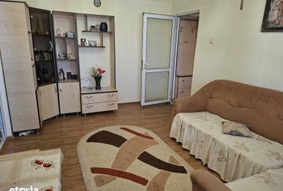 Apartament cu 2 camere semidecomandat în Malu Roșu
