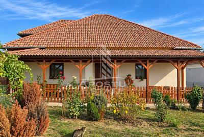 Casă individuală cu 3 camere cu Teren 1260 Mp în Cuied