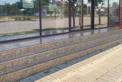 Spațiu comercial, de 170 mp, în Central
