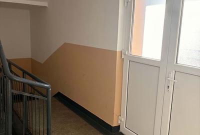 Garsonieră nedecomandată în UTA