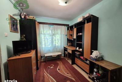 Casă cu 5 camere semidecomandat cu Teren 540 Mp în Valea Lupului - 10