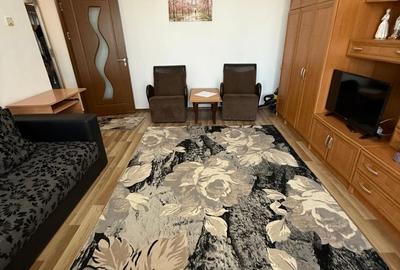 Apartament cu 2 camere decomandat în George Enescu