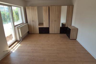 Apartament cu 2 camere decomandat în Între Lacuri - 5