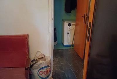 Apartament cu 3 camere semidecomandat în Drumul Taberei - 1