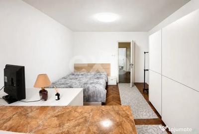 Apartament cu 4 camere decomandat în Punctele Cardinale