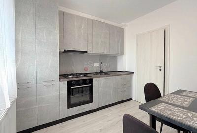 Apartament cu 2 camere decomandat, mobilat în Tractorul - 4