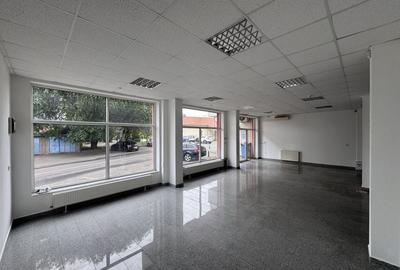 Spațiu comercial, de 120 mp, în 7 Noiembrie - 2