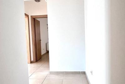 Apartament cu 2 camere decomandat în Tractorul - 7