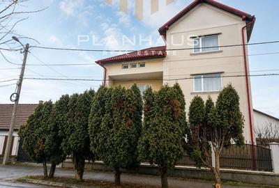 Casă cu 3 camere în Ultracentral