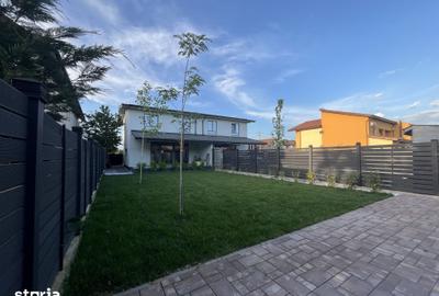 Casă cu 4 camere cu Teren 330 Mp în Moșnița Nouă
