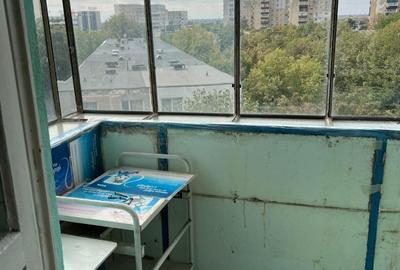 Apartament cu 3 camere decomandat în Vest - 8