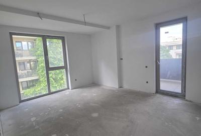 Apartament cu 3 camere decomandat în Dosu Bricii