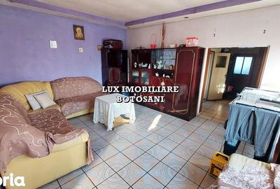Casă cu 4 camere cu Teren 490 Mp în Central - 3