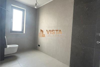 Casă cu 4 camere cu Teren 335 Mp în IAR
