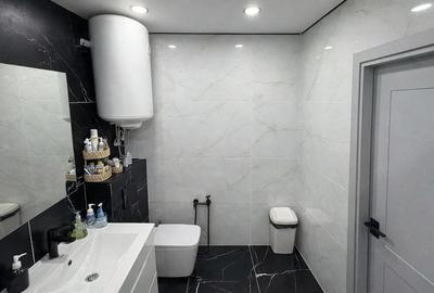 Apartament cu 2 camere decomandat în Eroii Revoluției