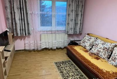 Apartament cu 2 camere nedecomandat în Cedonia