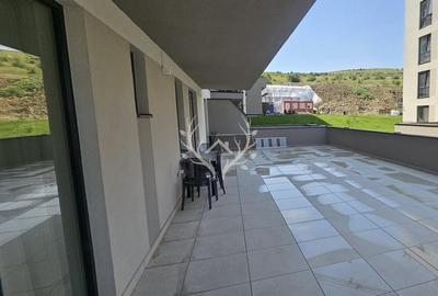 Apartament cu 3 camere semidecomandat, mobilat în Florești - 8