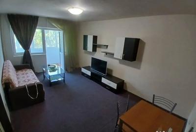 Apartament cu 2 camere decomandat în ICIL - 1