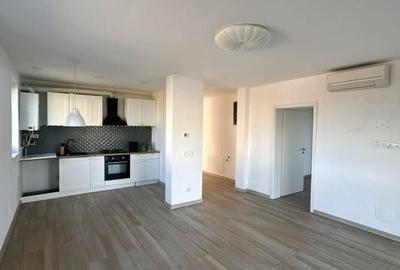 Apartament cu 3 camere decomandat în Moșnița Nouă - 1