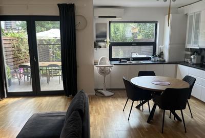 Casă cu 4 camere cu Teren 250 Mp în Corbeanca