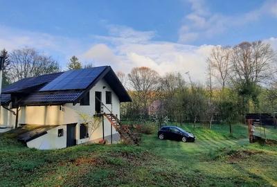 Casă cu 4 camere cu Teren 800 Mp în Central